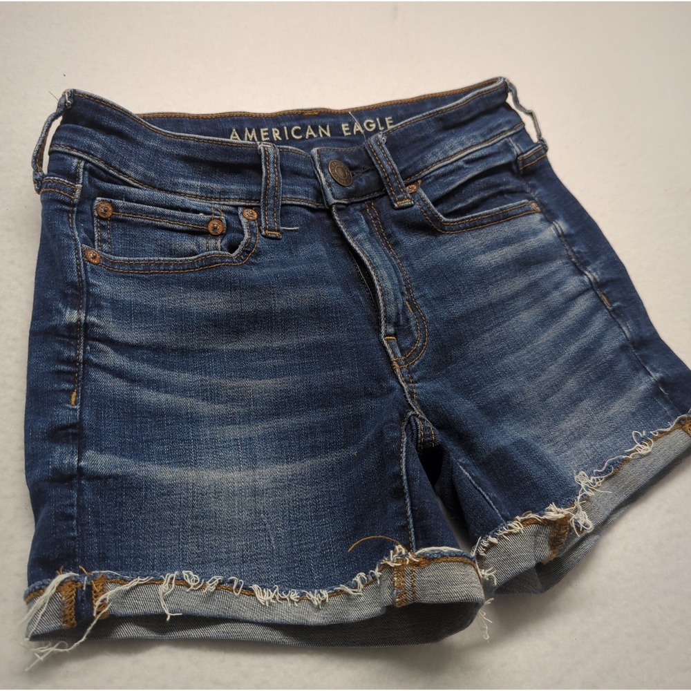 American Eagle Super Stretch Midi Denim Shorts Sz 2 EUC!!